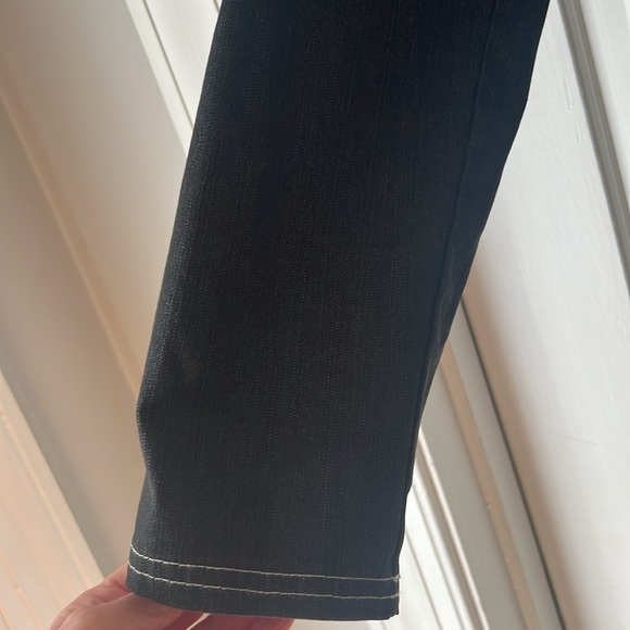 Women’s Vintage Dark Denim Blazer with Metal Buttons and White Seaming - Picture 4 of 4